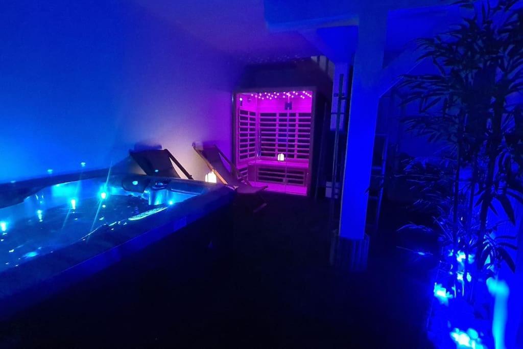 La Casa Cosy Love, Avec Jacuzzi Et Sauna Prives Palau-del-Vidre Eksteriør bilde